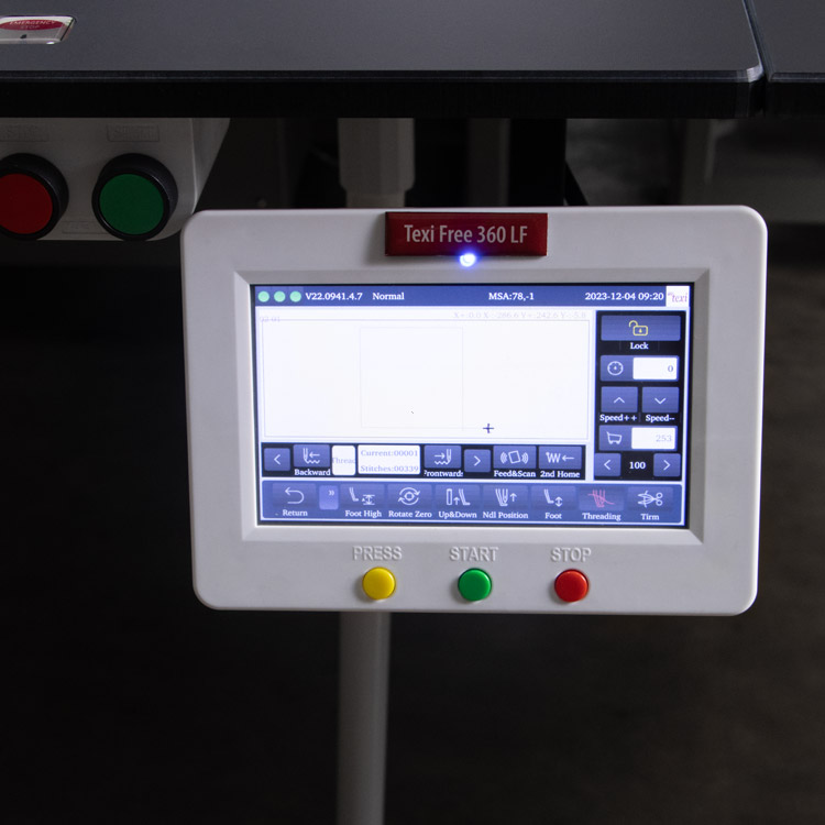Průmyslový šicí automat TEXI FREE 360 XXLF 250X150 SET