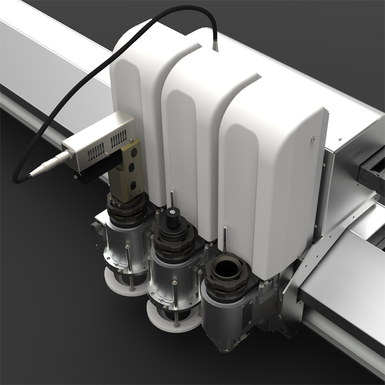 Jednovrstvý cutter na řezání textilu s pásovým dopravníkem TEXI XYZ 2517